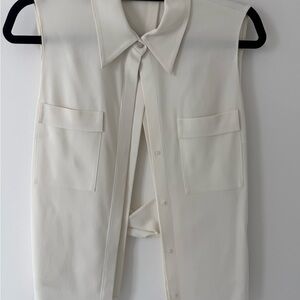 A.L.C. Cream Sleeveless Button-Up Blouse with Patch Pockets